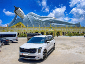 thuê xe carnival đi lễ chùa